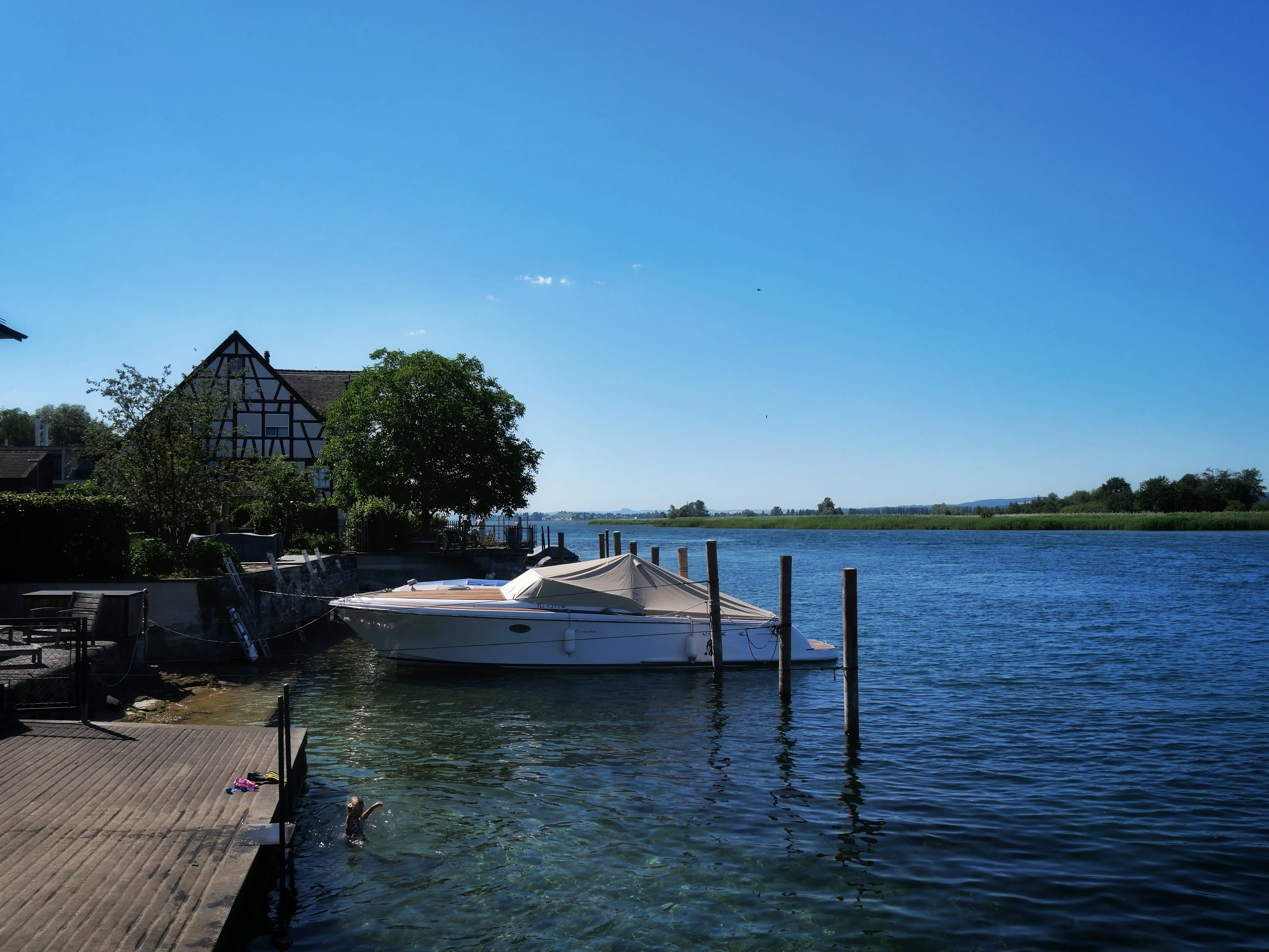 Direkt am Seerhein gelegen ist Gottlieben ein idealer Ort für Ausflüge am Bodensee.